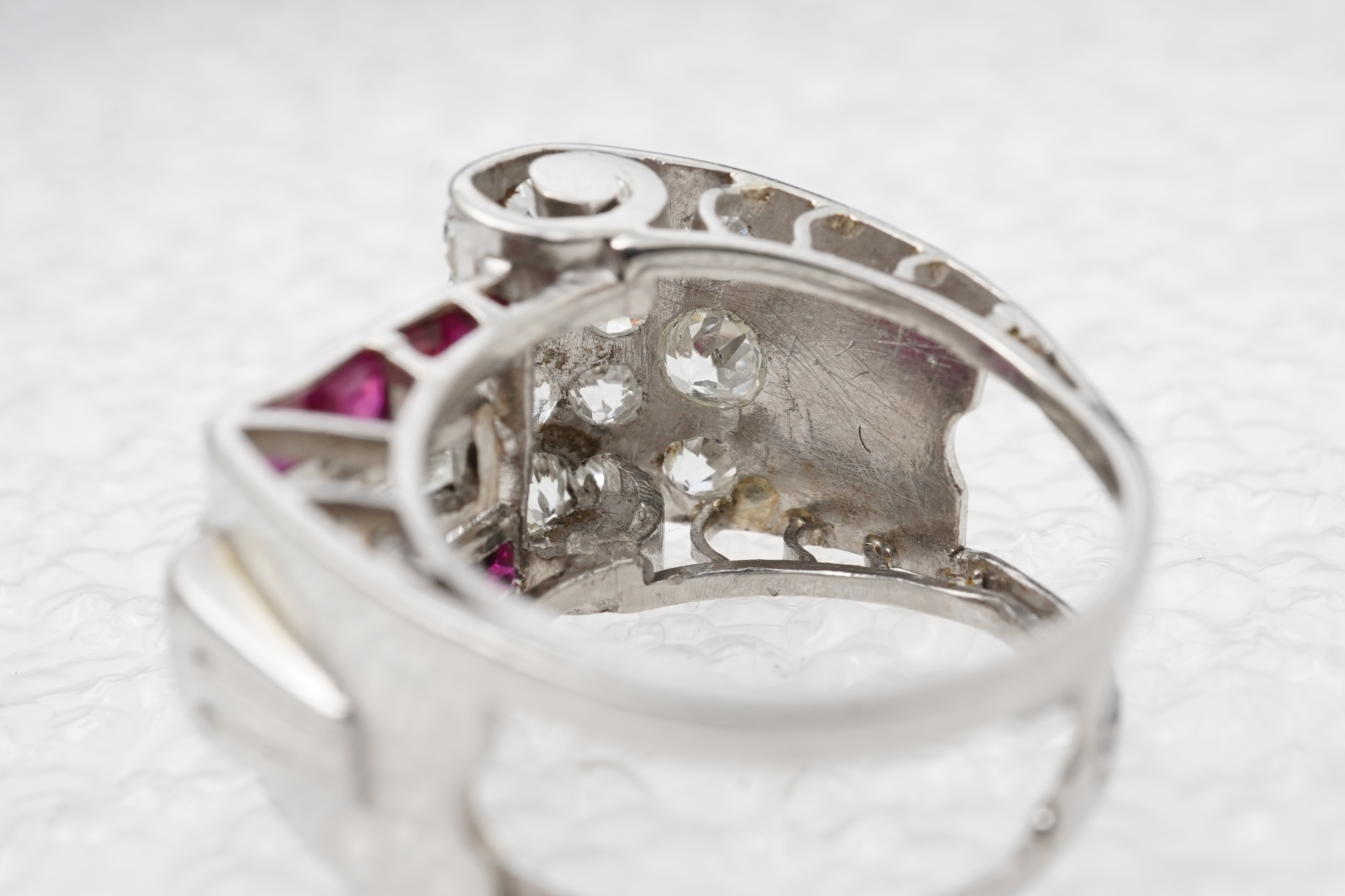 A Retro ruby and diamond ring, circa 1940